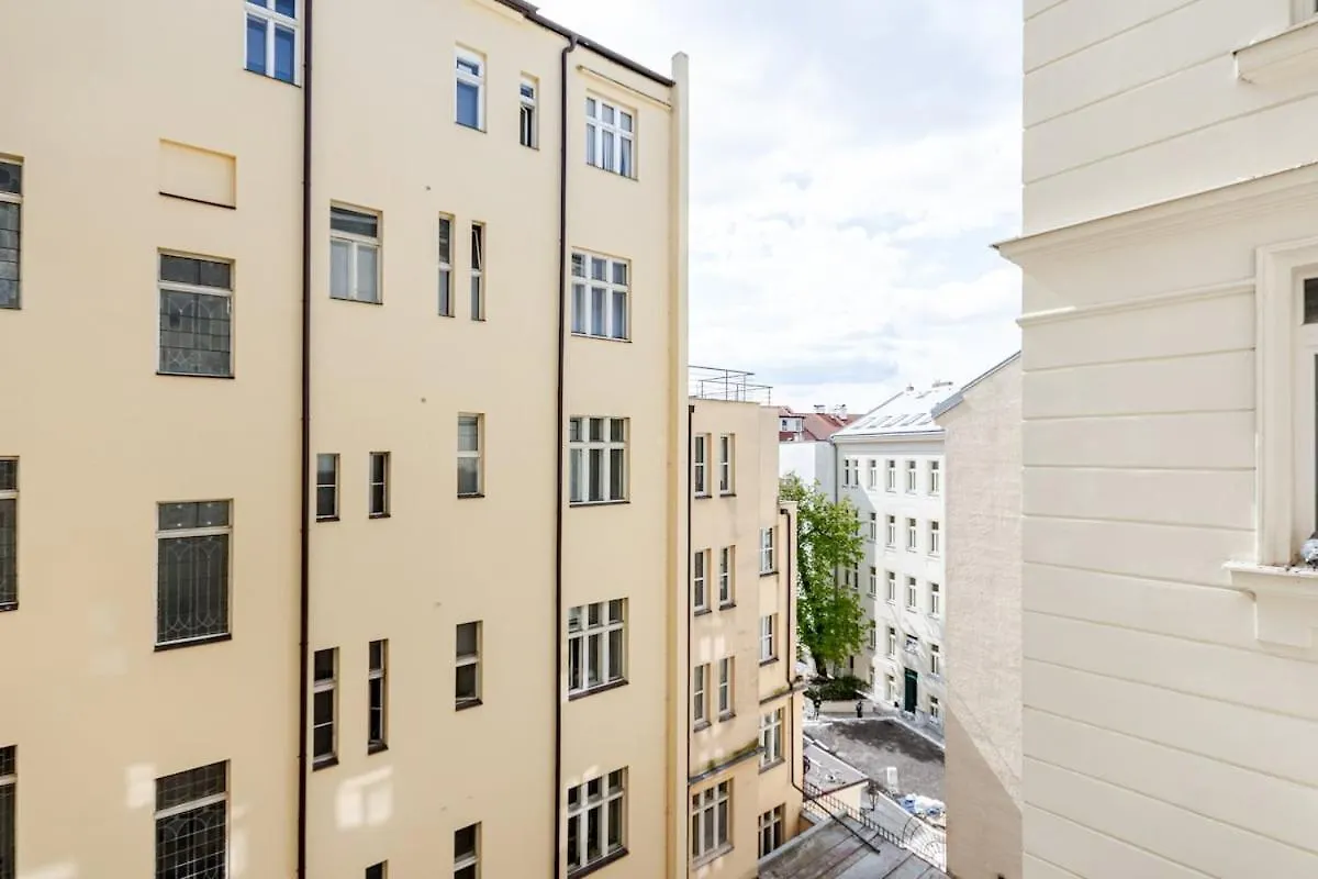 Anytime Holiday- Wenceslav Apartments Praga 0*,